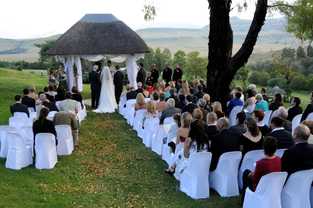 Montusi Mountain Lodge 40/50