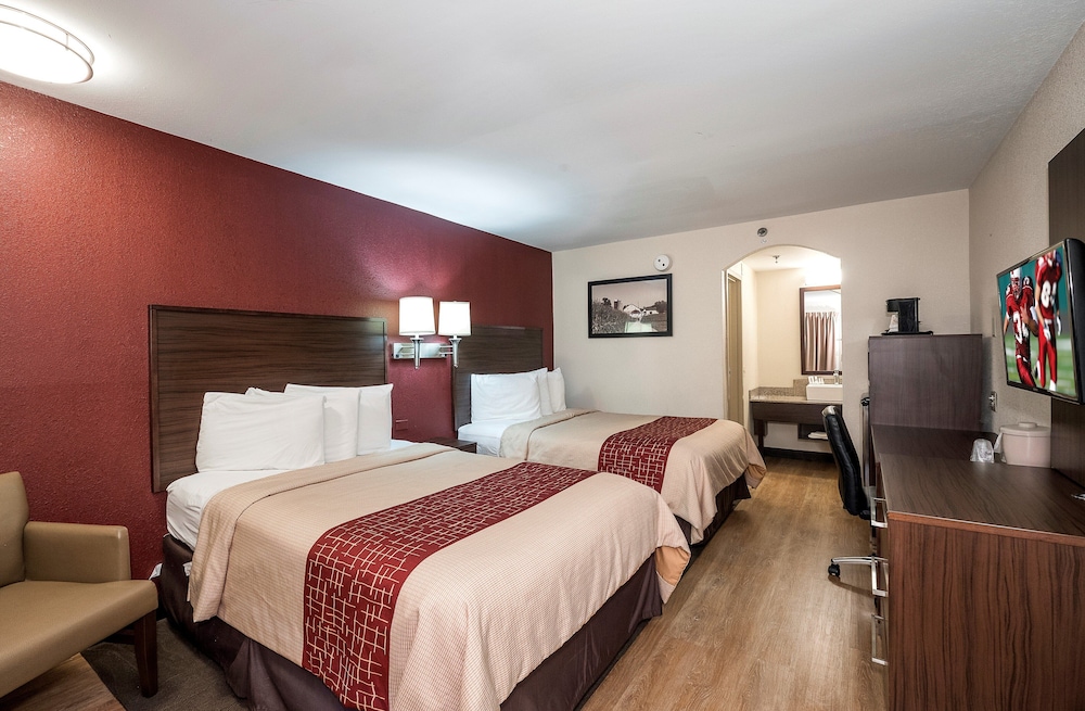 Red Roof Inn Lancaster 7/32