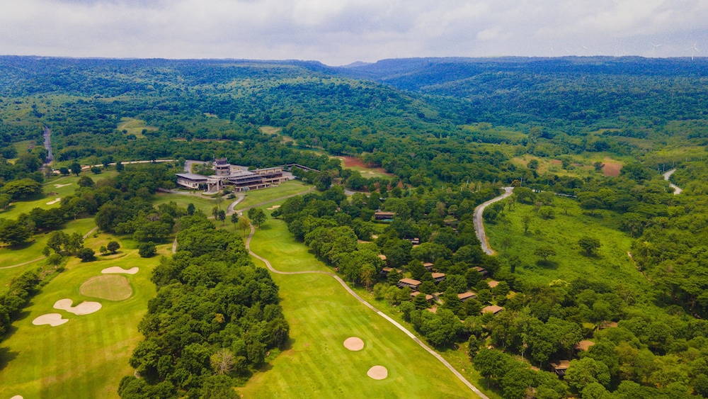 Mountain Creek Golf Resort & Residences 51/64