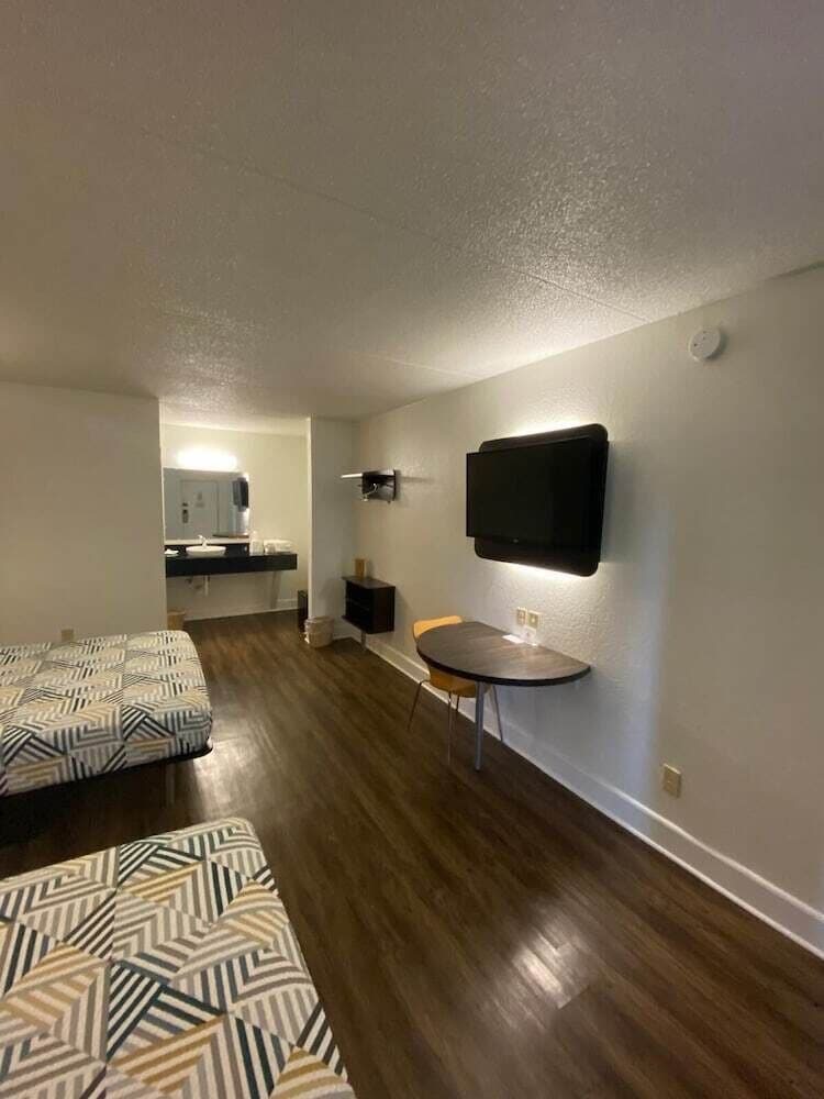 Motel6 Manchester, TN 16/31