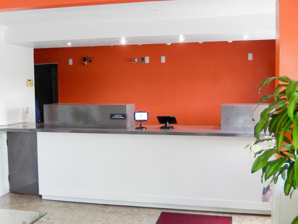 Motel6 Rossford, OH 9/54