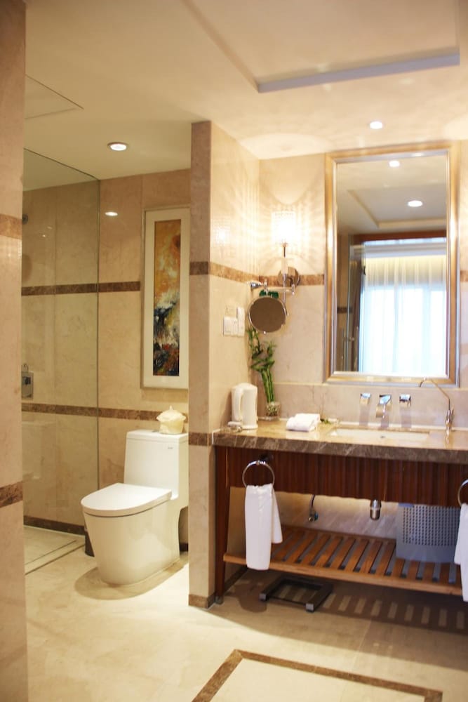 Glarun Jinling HOTEL 66/66