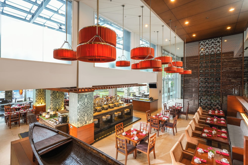 Swiss-Belhotel Danum Palangkaraya 49/68