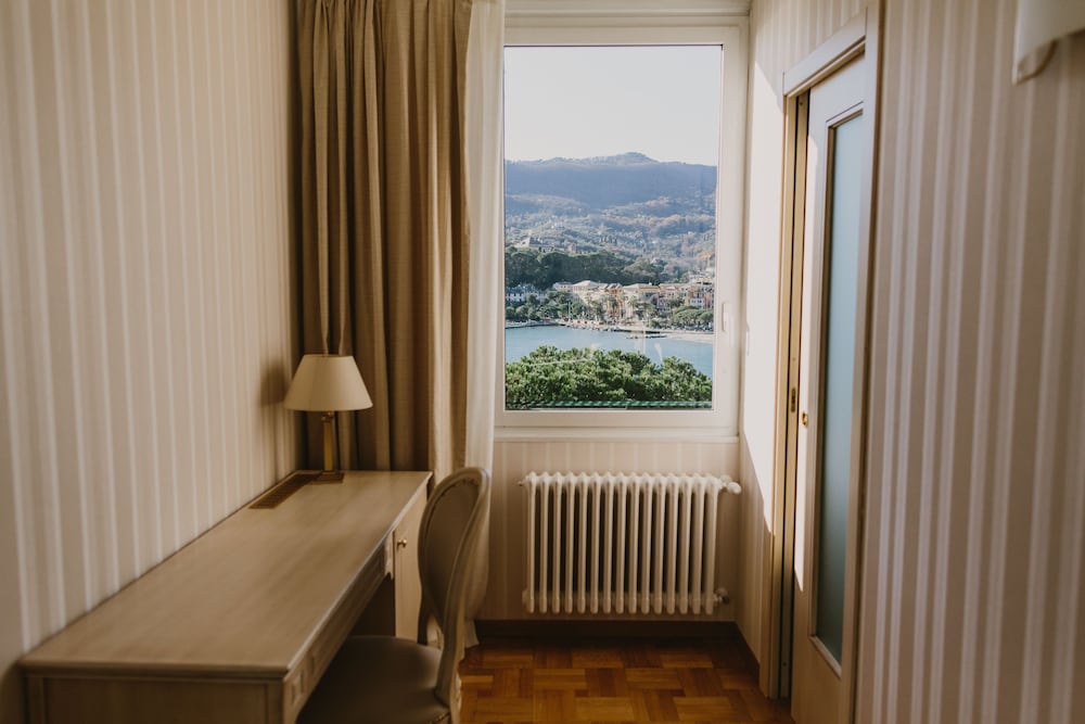 Hotel Metropole 28/46