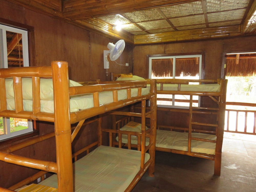 Kav's Beach Resort 36/69