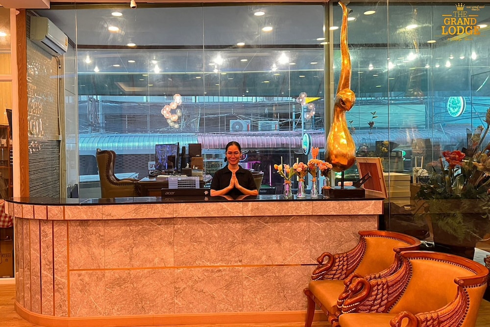 Lobby at The Grand Lodge Pattaya by ZUZU, PATTAYA