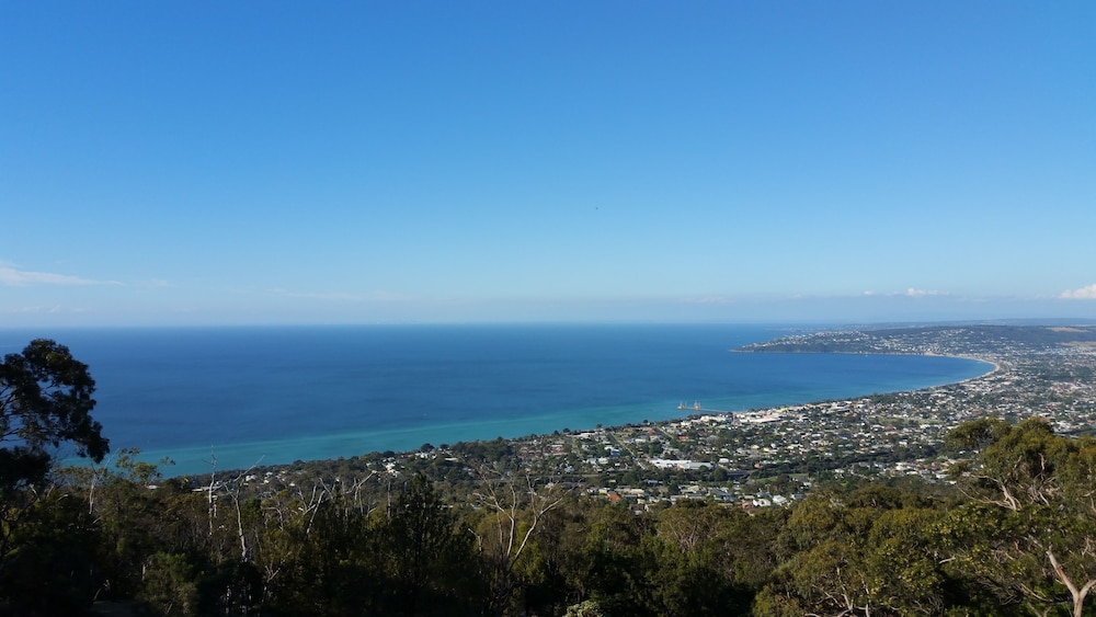 Arthurs Superb Views Luxury Retreat 28/43