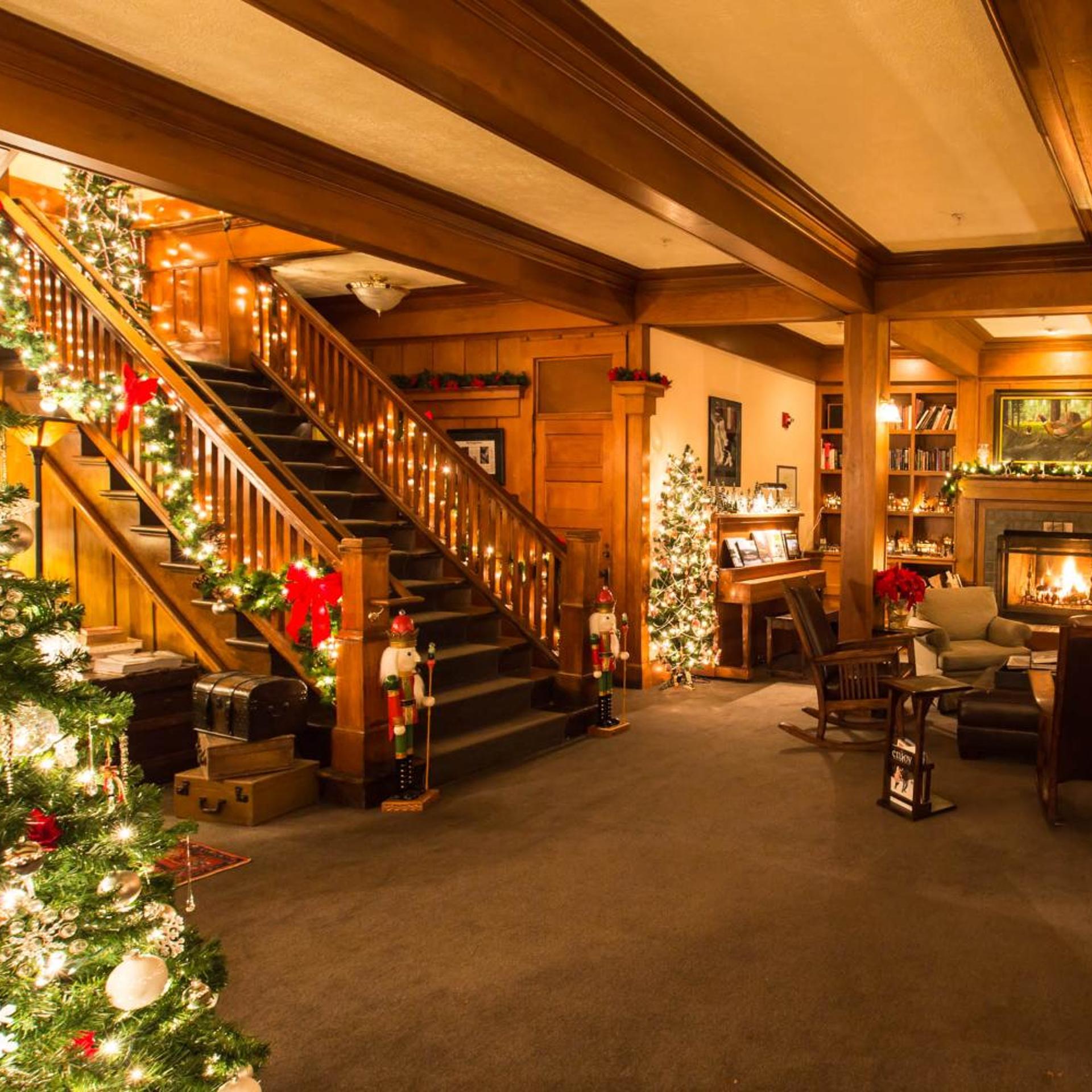 McCloud Hotel 40/50