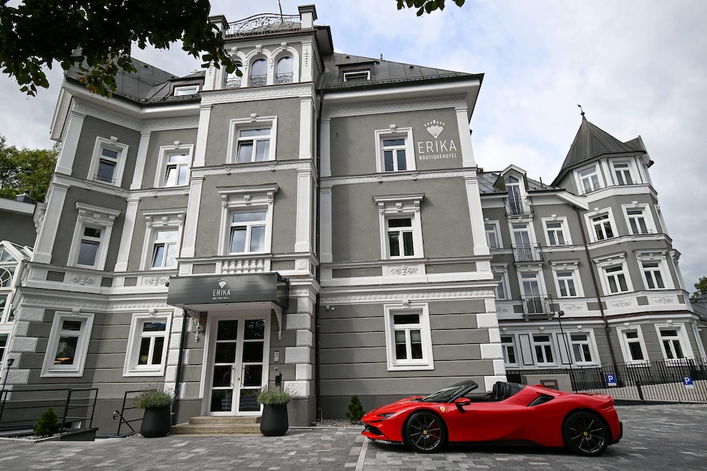 ERIKA Boutique hotel Kitzbuhel 42/50