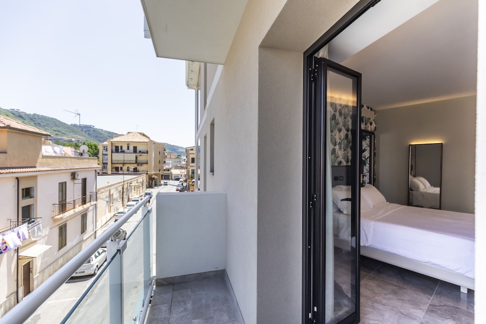 Solmaris Tropea Rooms & Suites 50/50