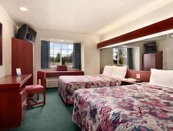 Microtel Inn Suites Holland Mi 8/18