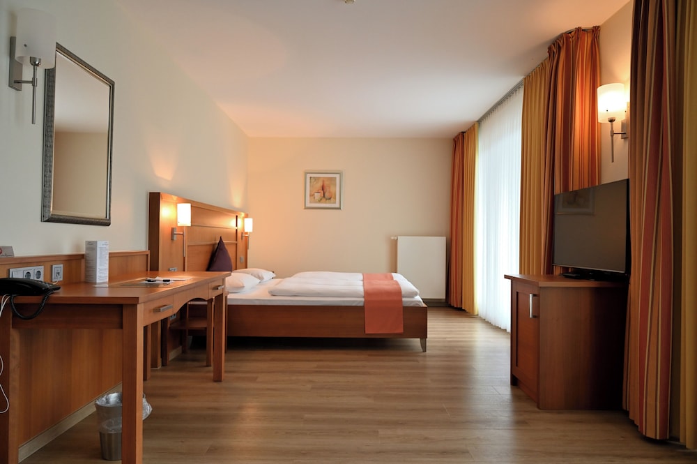 Ramada by Wyndham Duesseldorf Ratingen 26/60