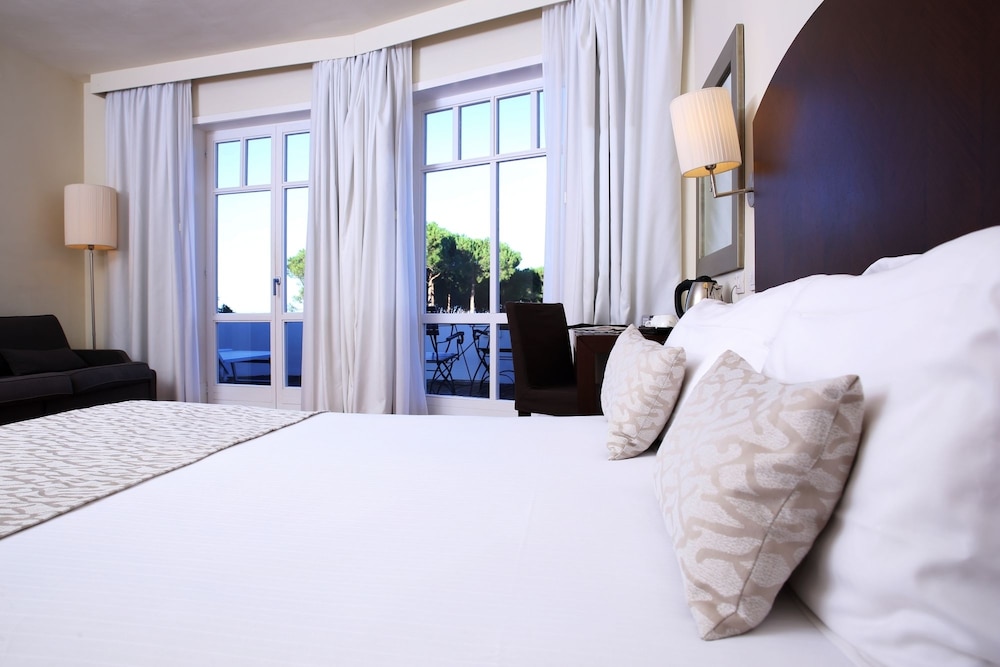 Felix La Coluccia Hotel 15/67