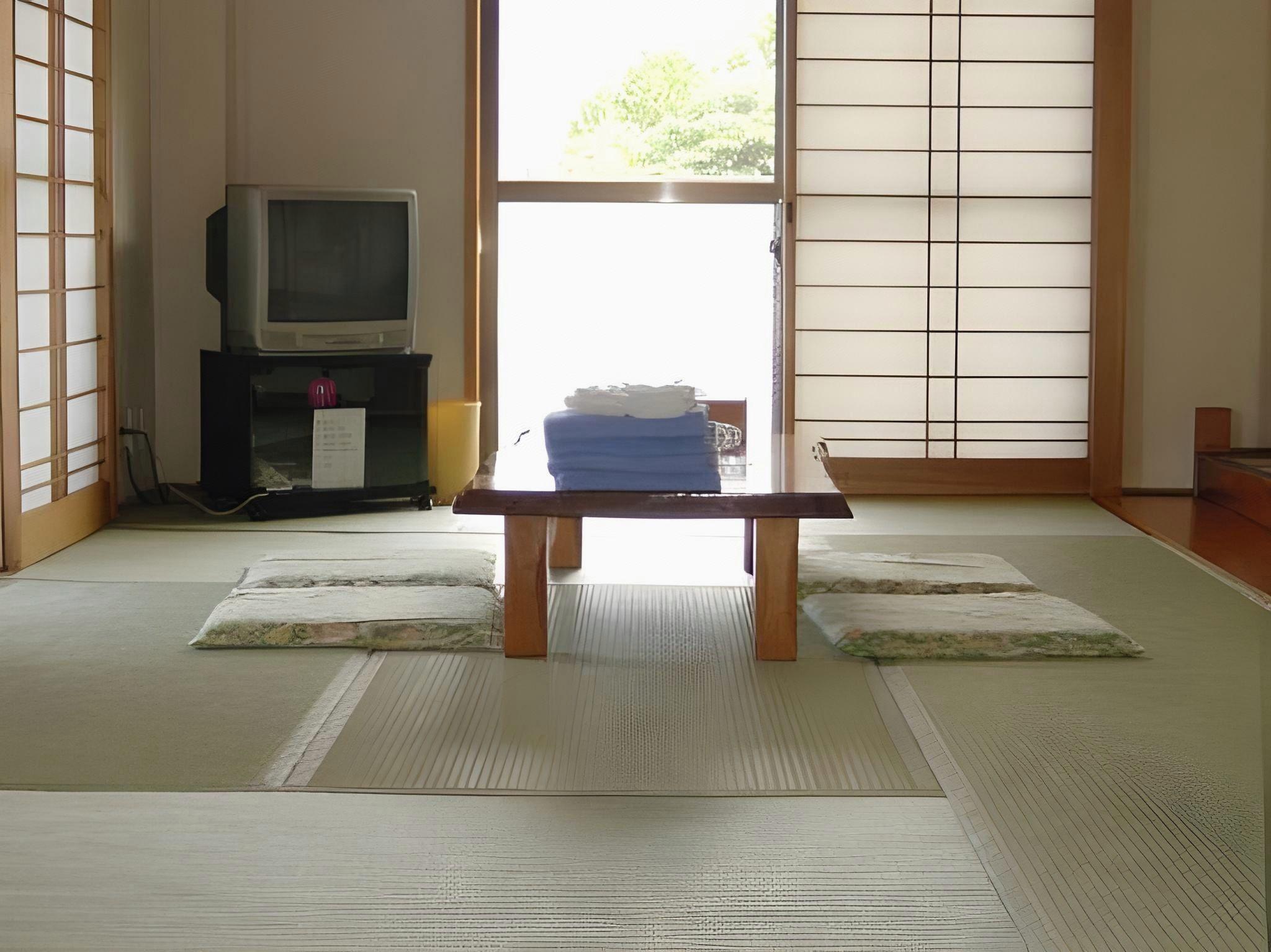 Minshuku Takesugi 24/45