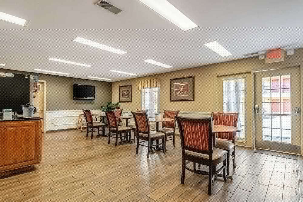 Quality Inn Decatur River City 34/39