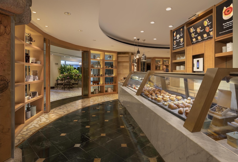 Grand Hyatt Erawan Bangkok 36/76