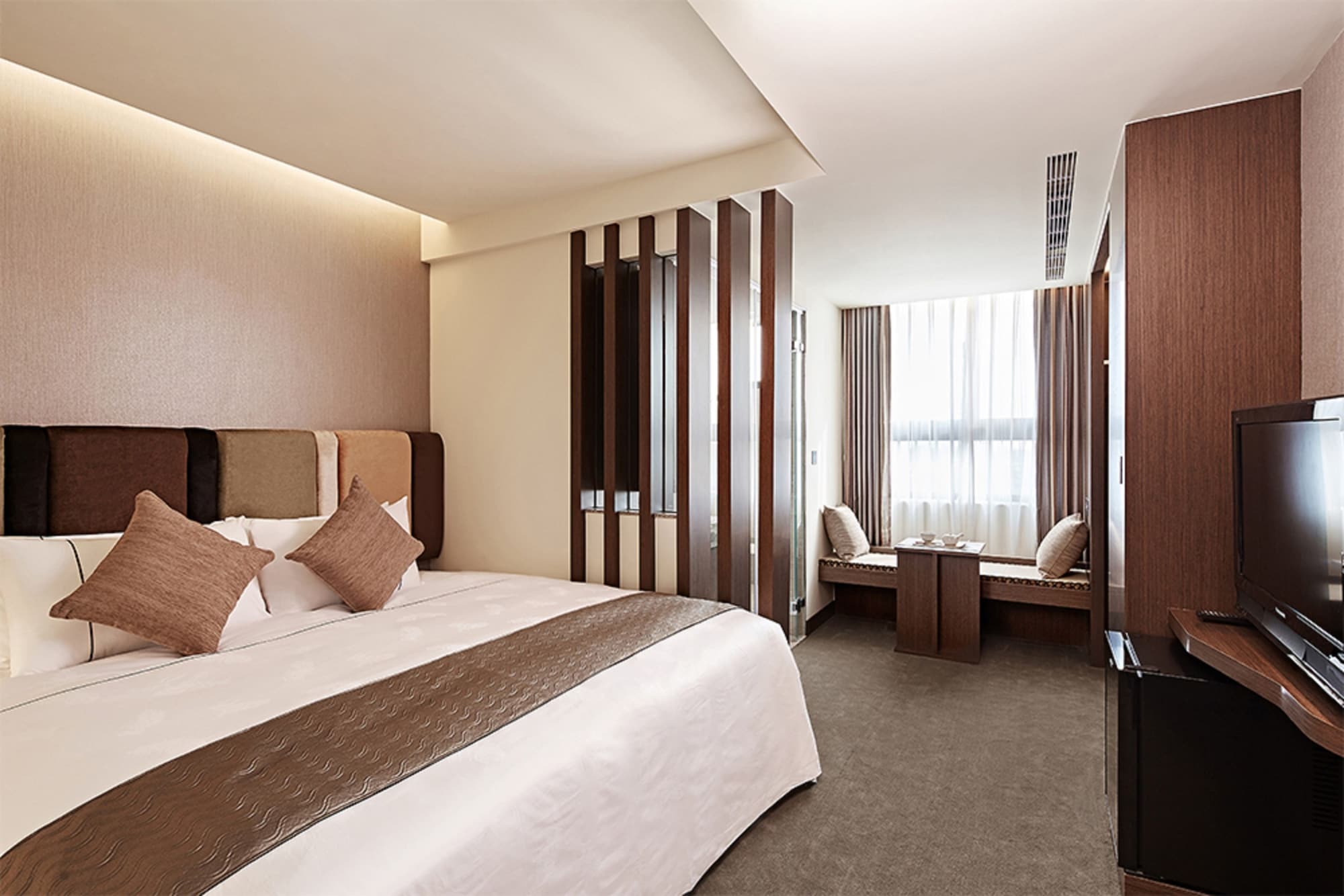 JAPANESE, STANDARD, KING BED
