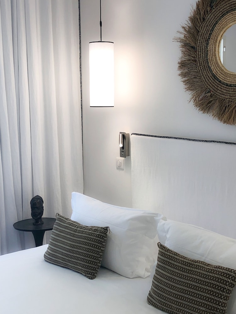 Charme, Queen Bed، La Dimora 4/4