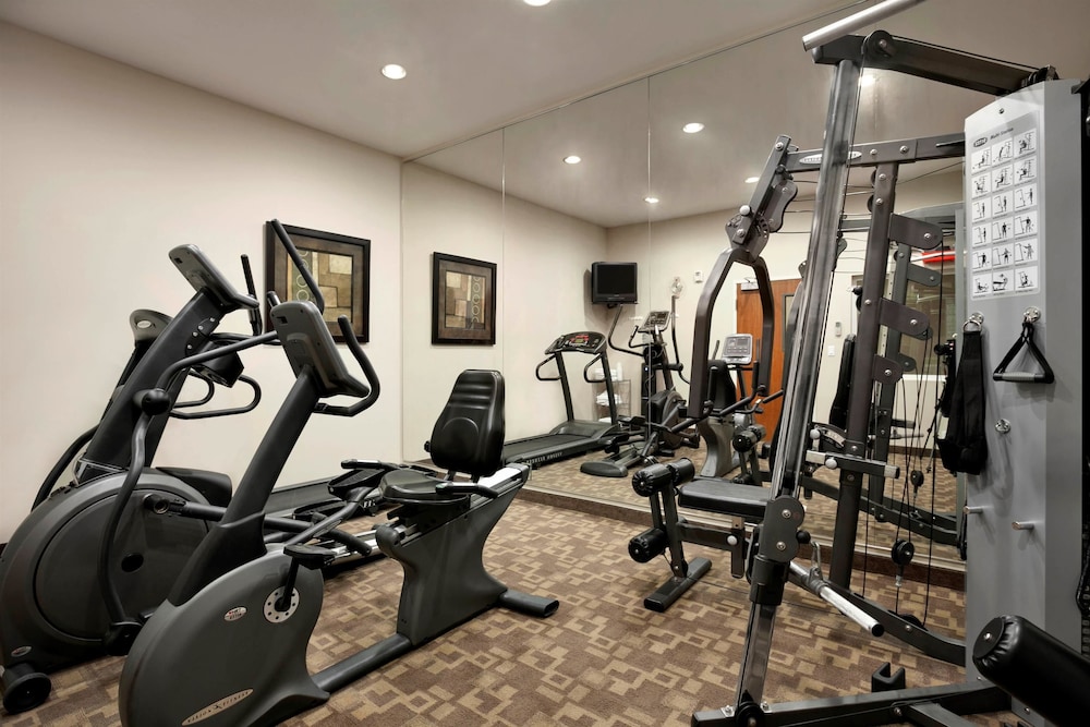 Best Western Plus Peppertree Inn At Omak 20/45