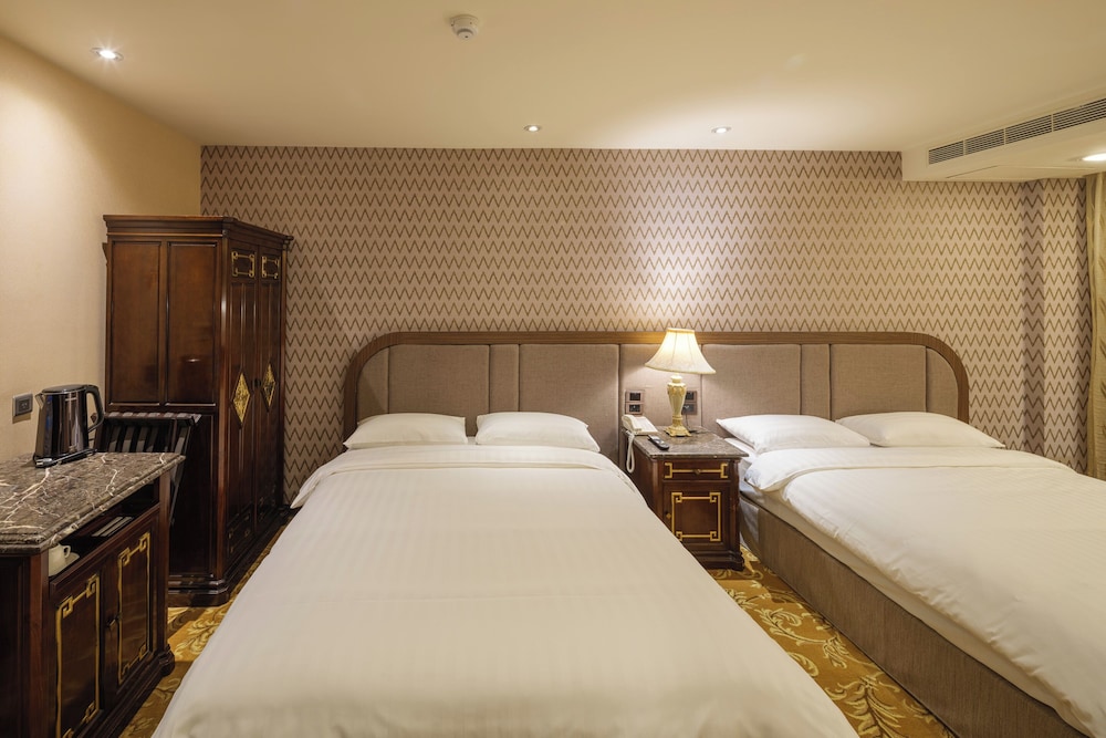Grand Pleasure Spring Hotel 15/50