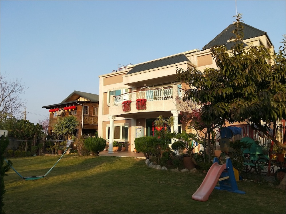 Garden Life Homestay B B 8/48