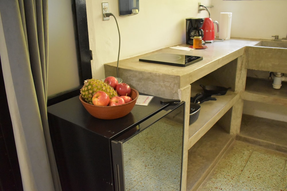 Agrado Guest House 46/56