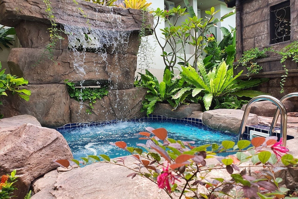 Muchshima House By Zuzu 52/54