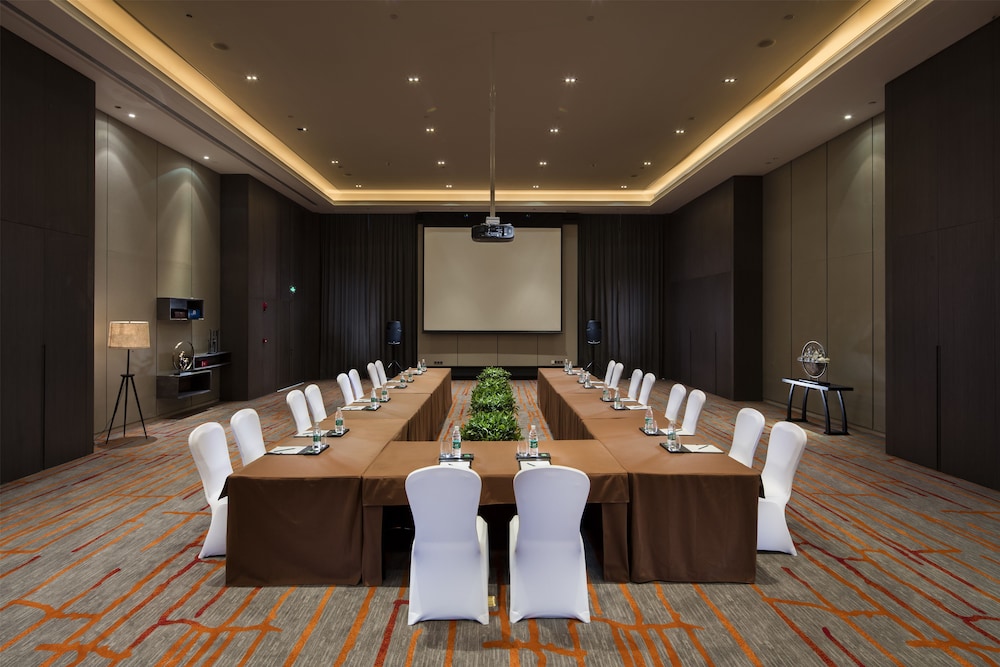 Pullman Hefei Sunac 32/48