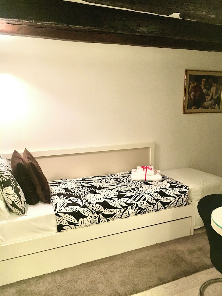 B&B Fortuny 60/69