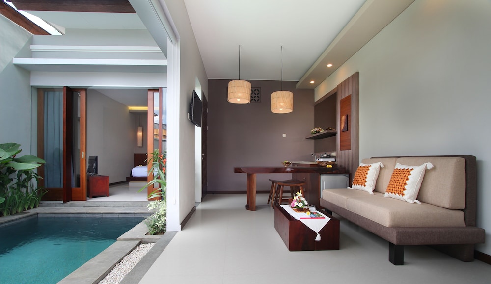 Maharaja Villas Seminyak 36/50