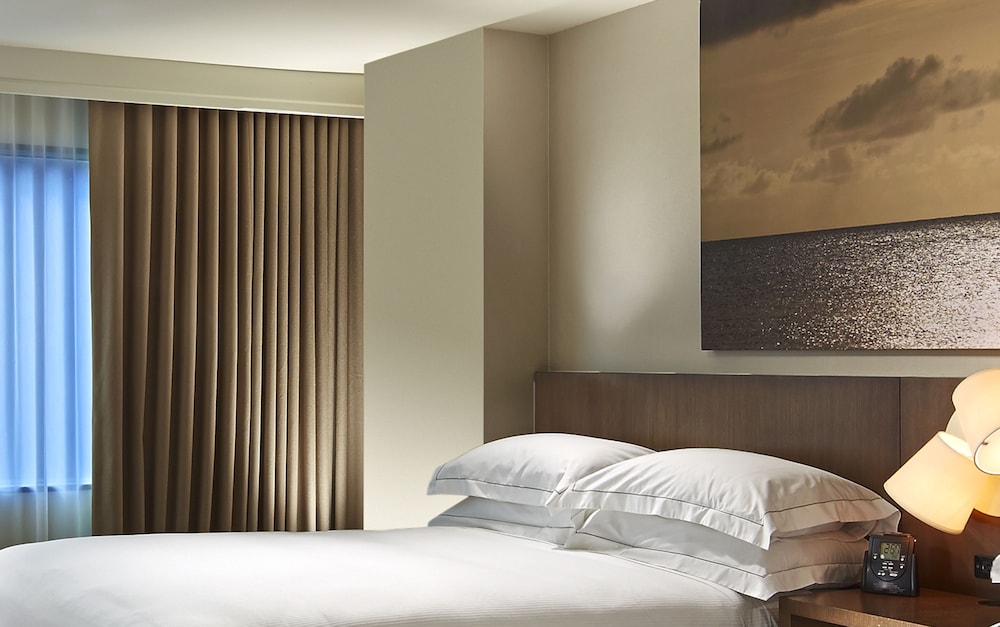 Hilton San Diego Mission Valley 24/89