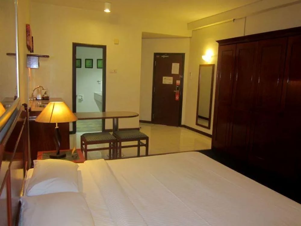 Rainbow Paradise Premium Resort Tanjung Bungah 27/50