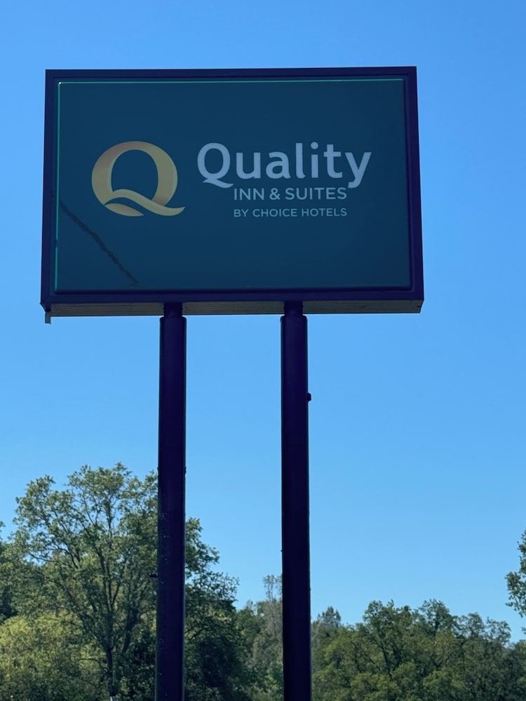 Quality Inn and Suites Jackson CA 1/45