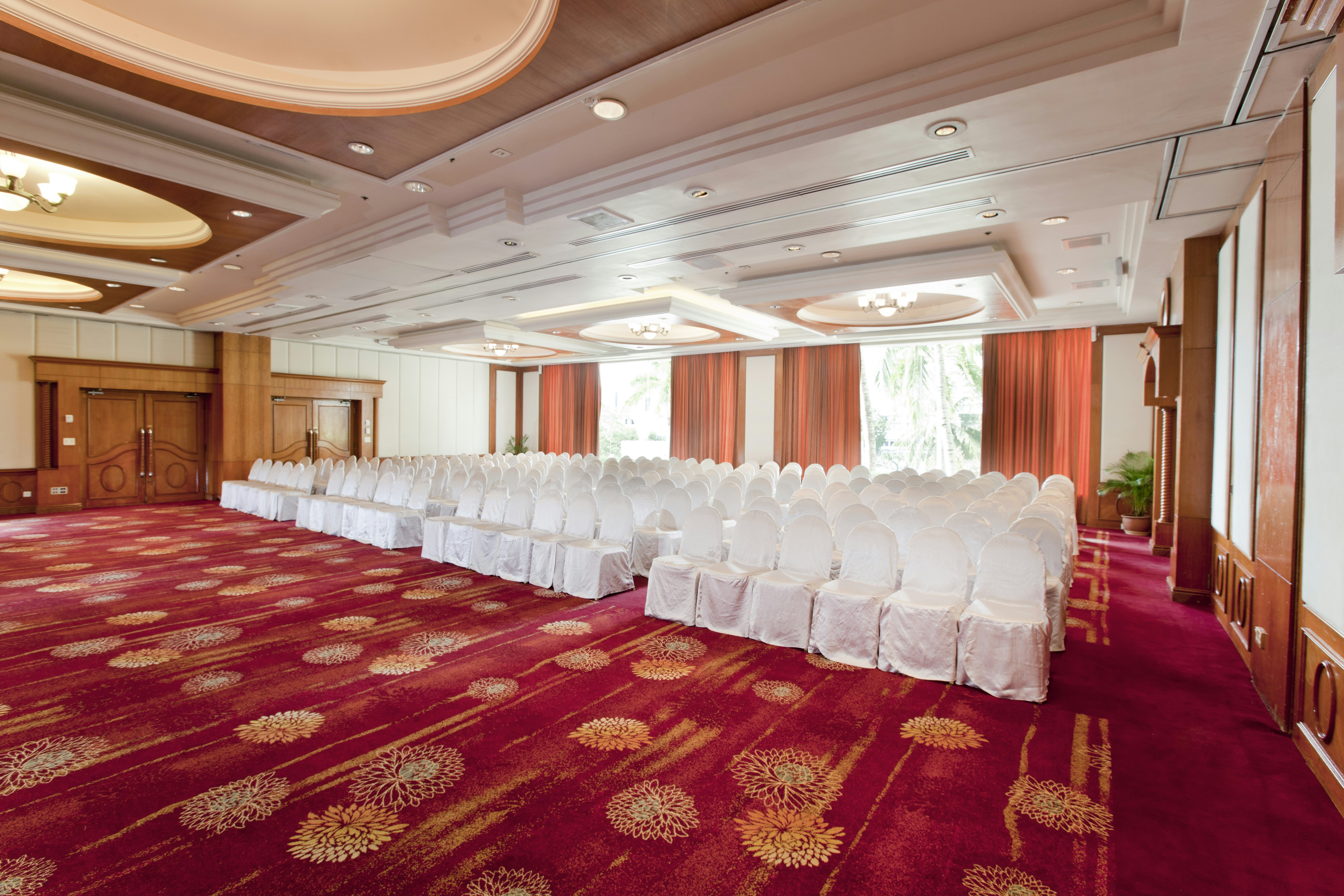 DORSETT GRAND LABUAN 10/50