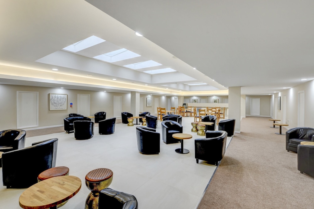OYO Plymouth Central Hotel 25/31