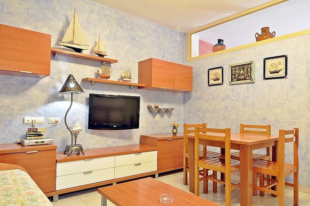 Cel Blau Apartamentos 57/65