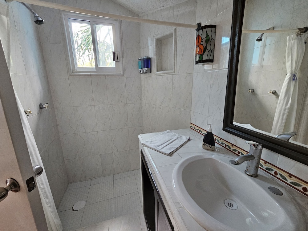 Hotel Villa Las Anclas 66/67