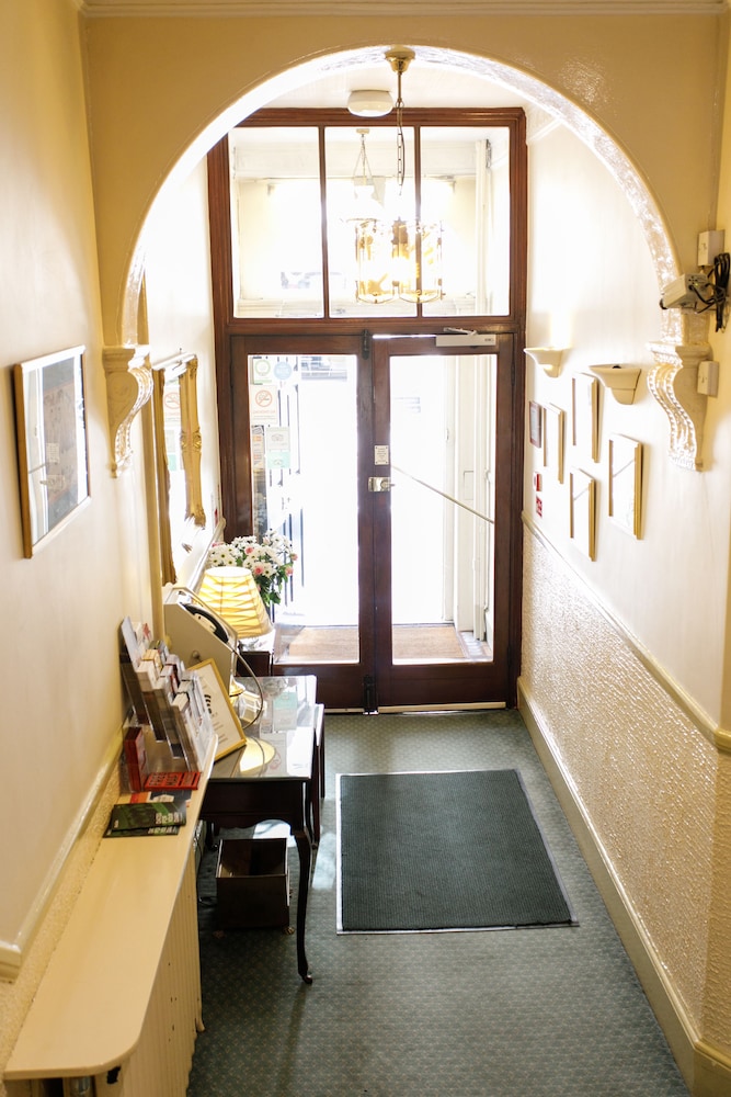 Jesmond Hotel 23/50