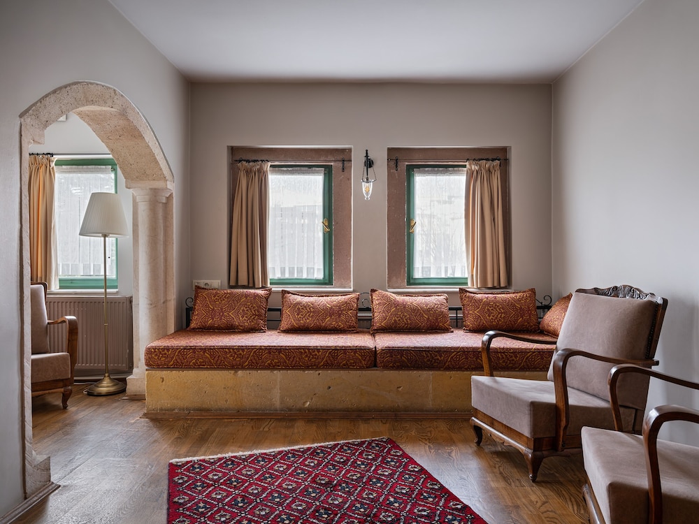 Heybe Hotel 31/50