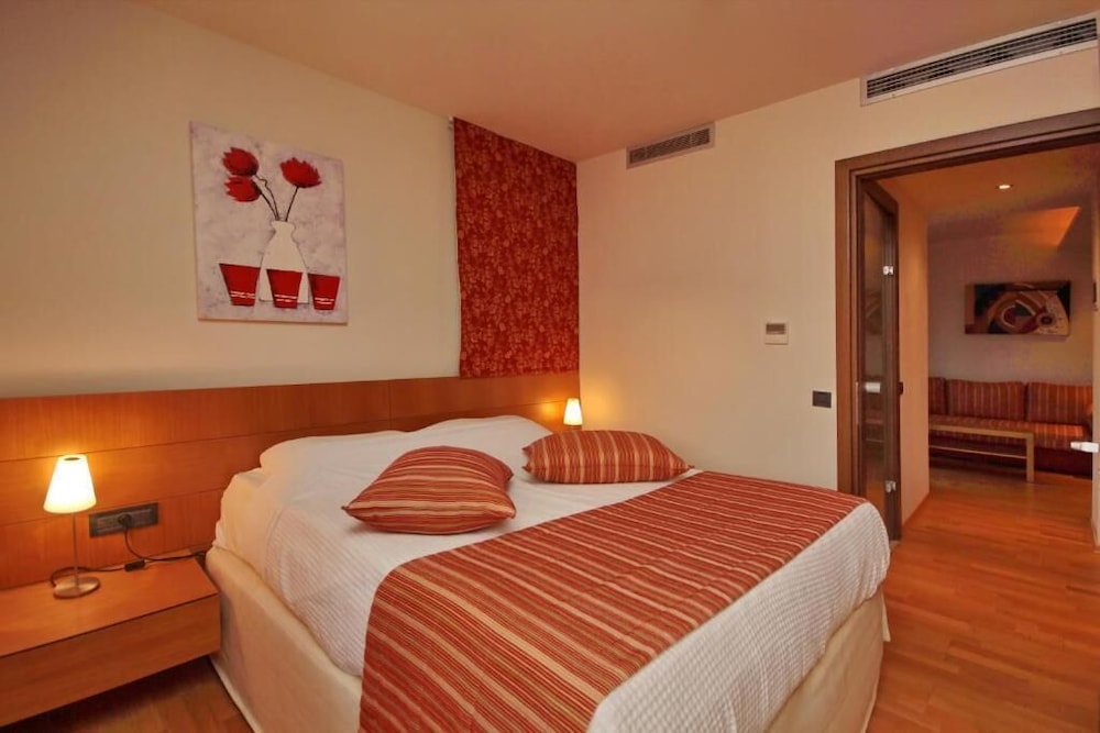 Astros Beach Hotel 18/55