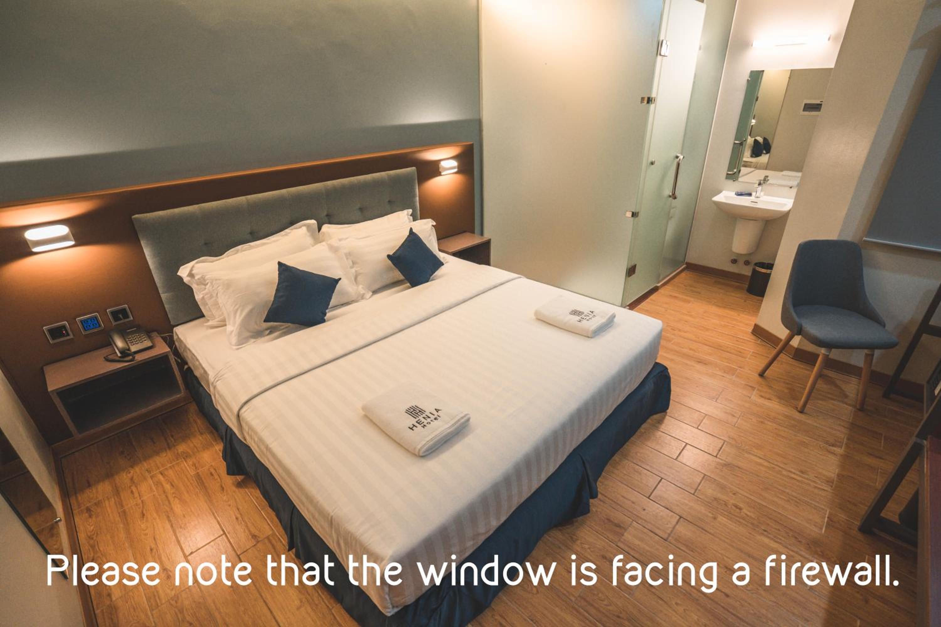 Room, Double Bed