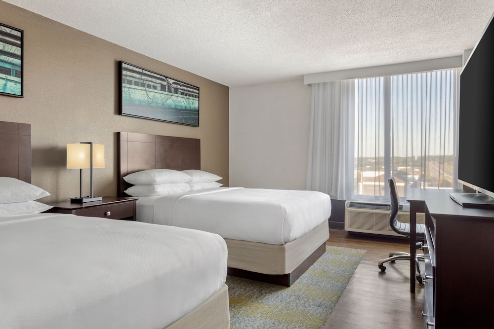 Delta Hotels by Marriott Bristol 8/48