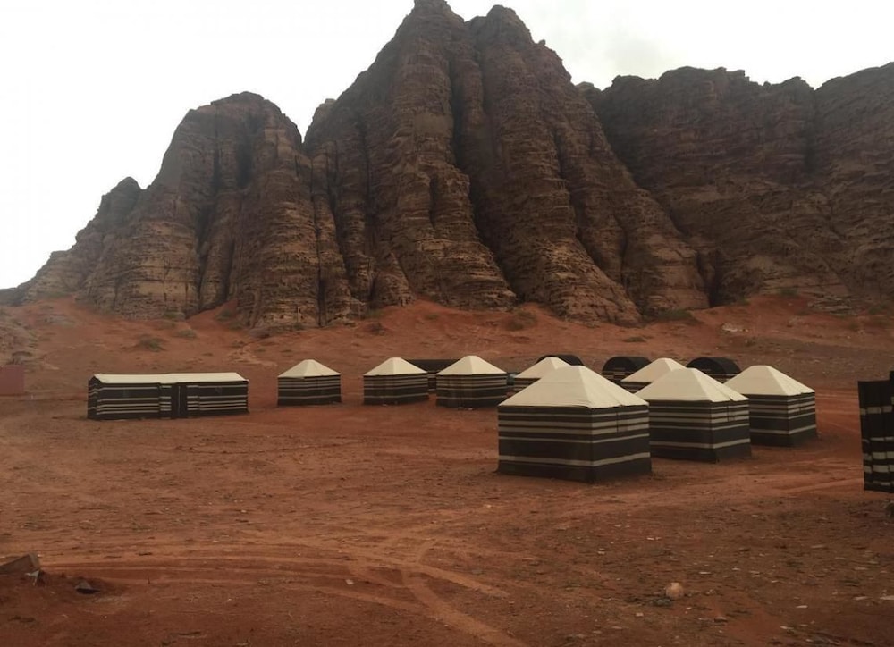 Bedouins Desert Camp 30/50