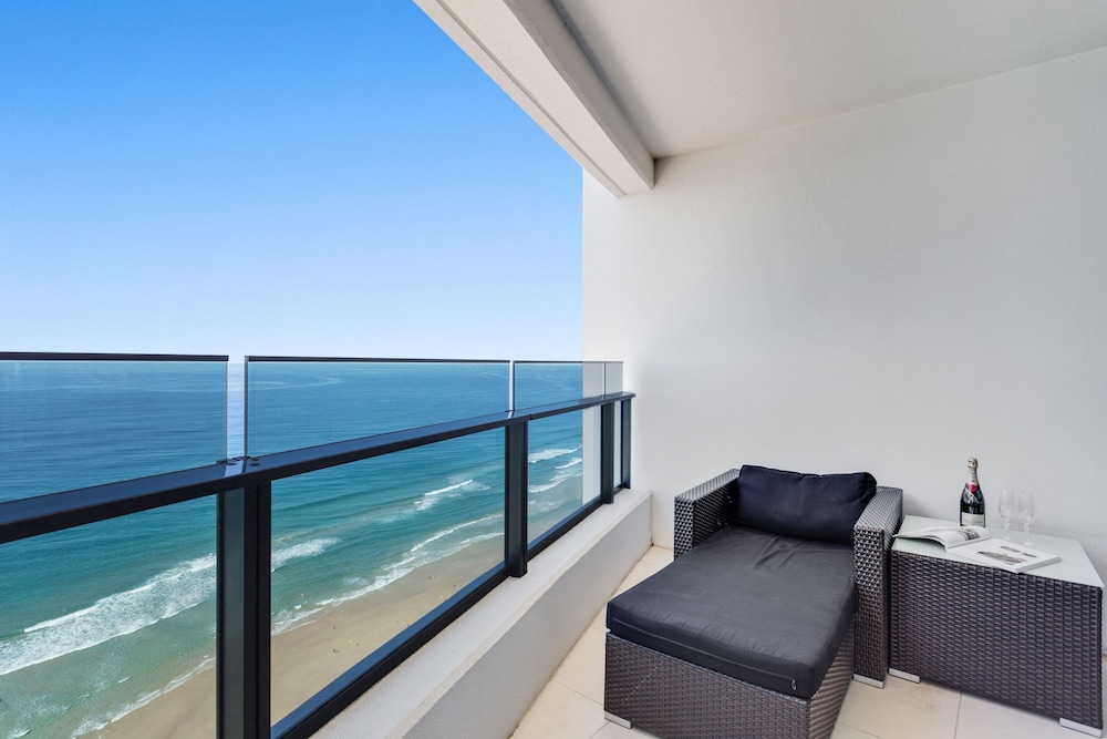 Holiday Holiday Soul Surfers Paradise 21/50