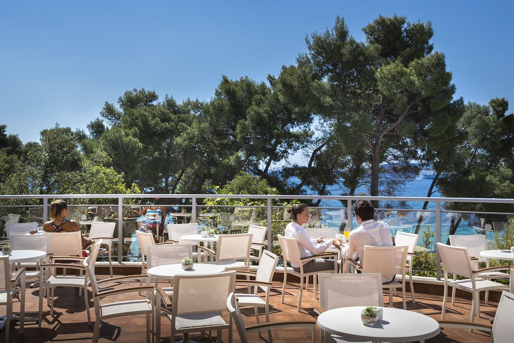 Aminess Vival Grand Azur Hotel 50/66