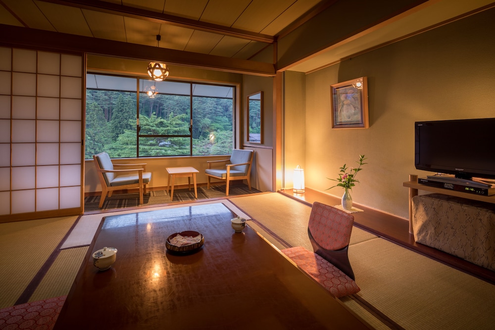 HANAMAKI ONSEN HOTEL KOYOKAN 38/45