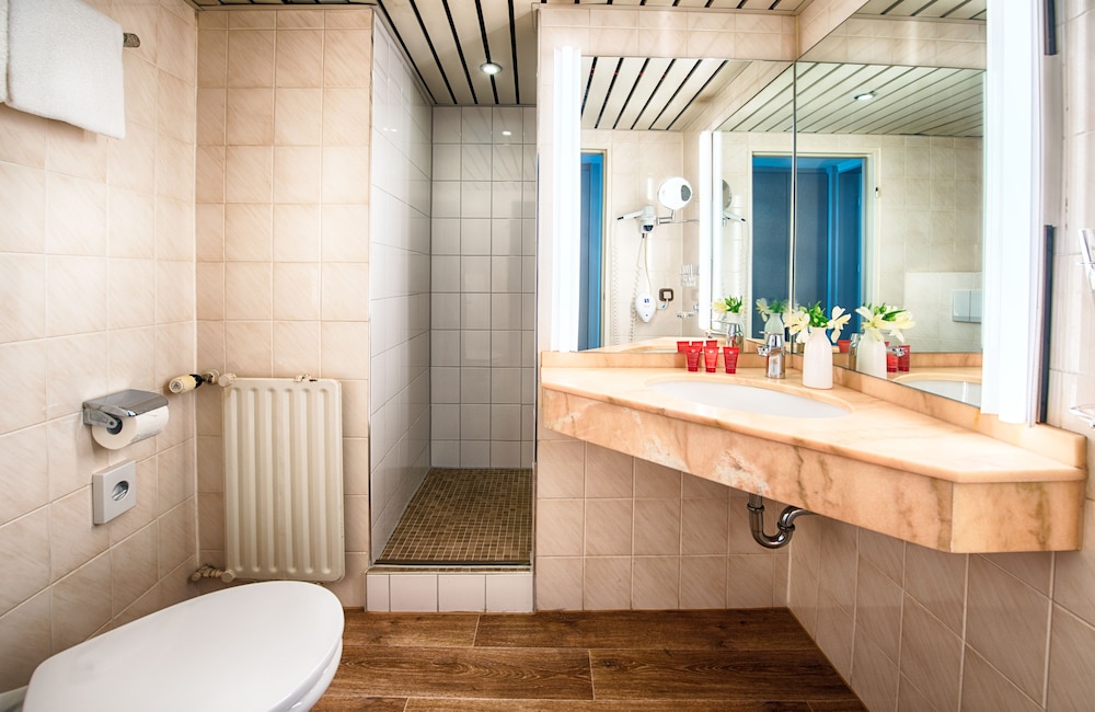 LEONARDO HOTEL HAMBURG CITY NORD 19/68