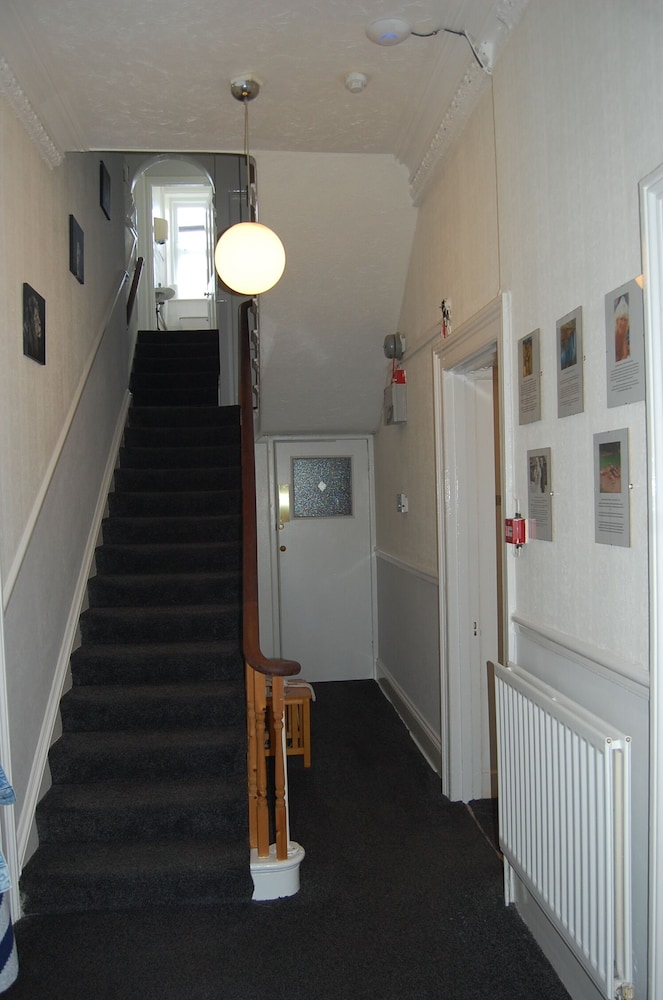 George Hotel B B 4/46