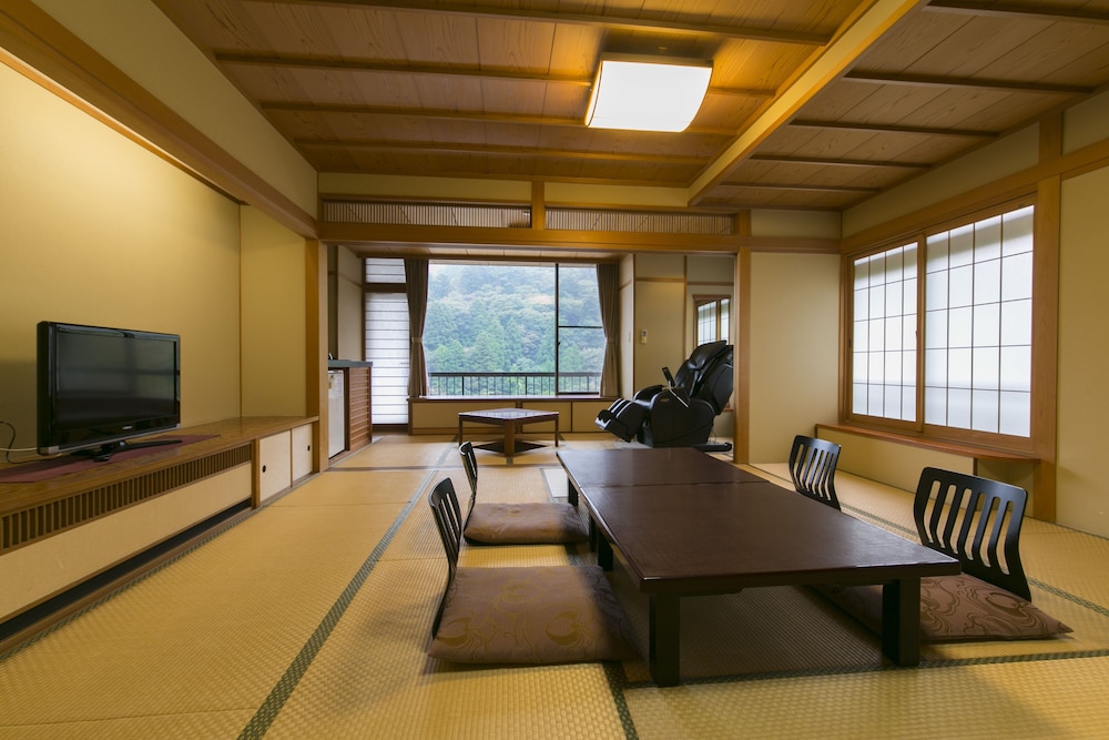 SHIKANOYU HOTEL 47/66