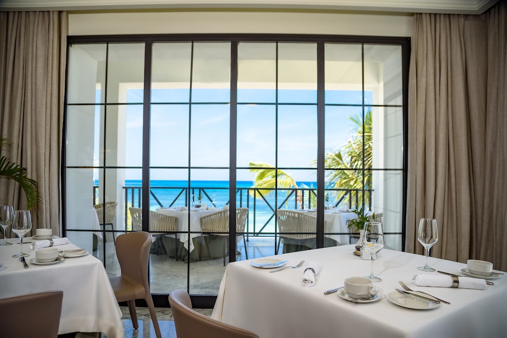 The Beach Villas at Excellence Oyster Bay - Adults Only All Inclusive 20/39